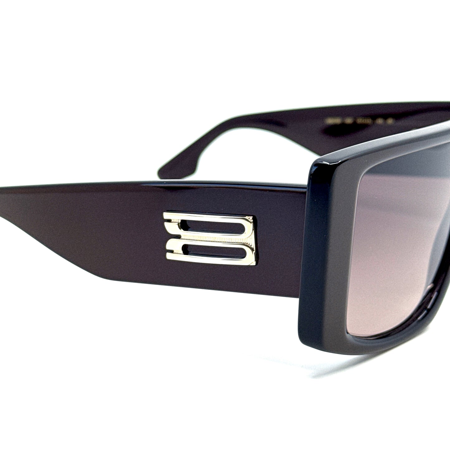 Victoria Beckham Sunglasses VB678S 605
