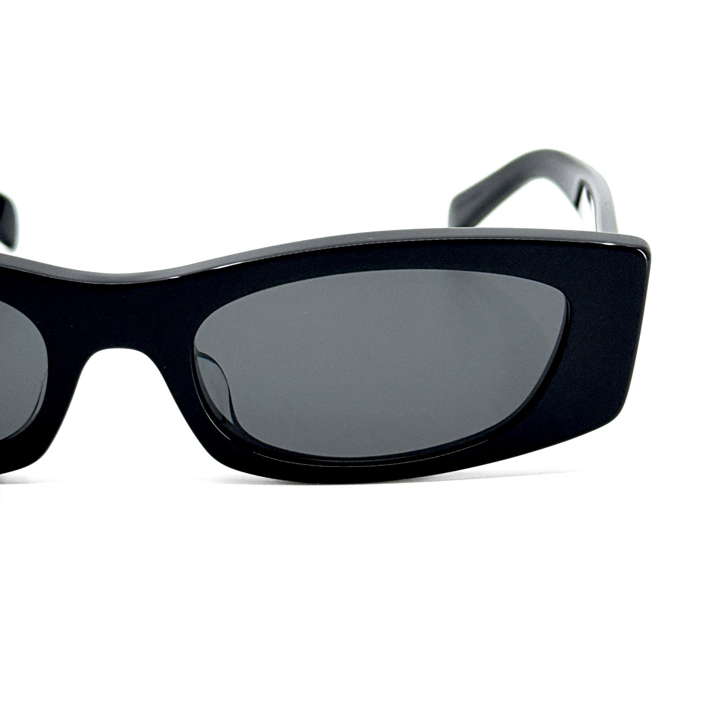 CELINE Sunglasses CL40245U 01A