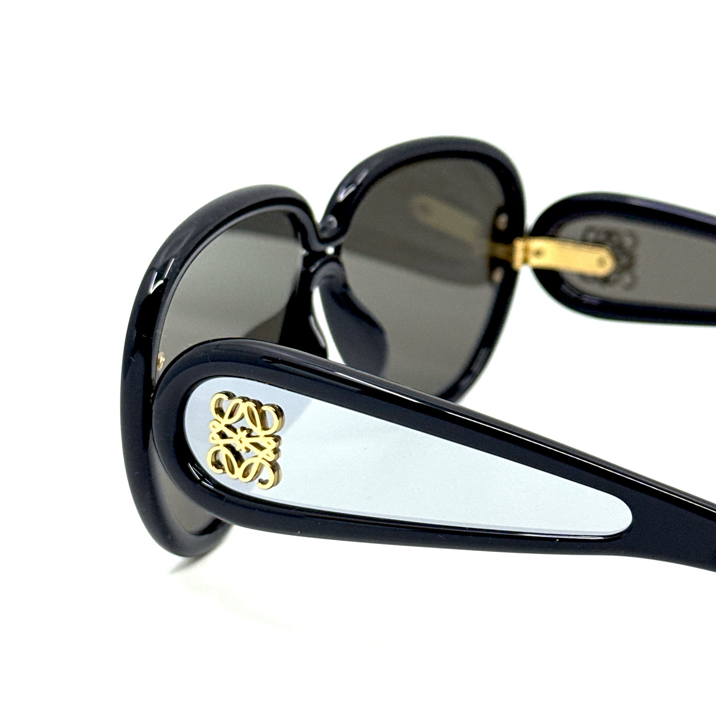 LOEWE Sunglasses LW40132I 01C
