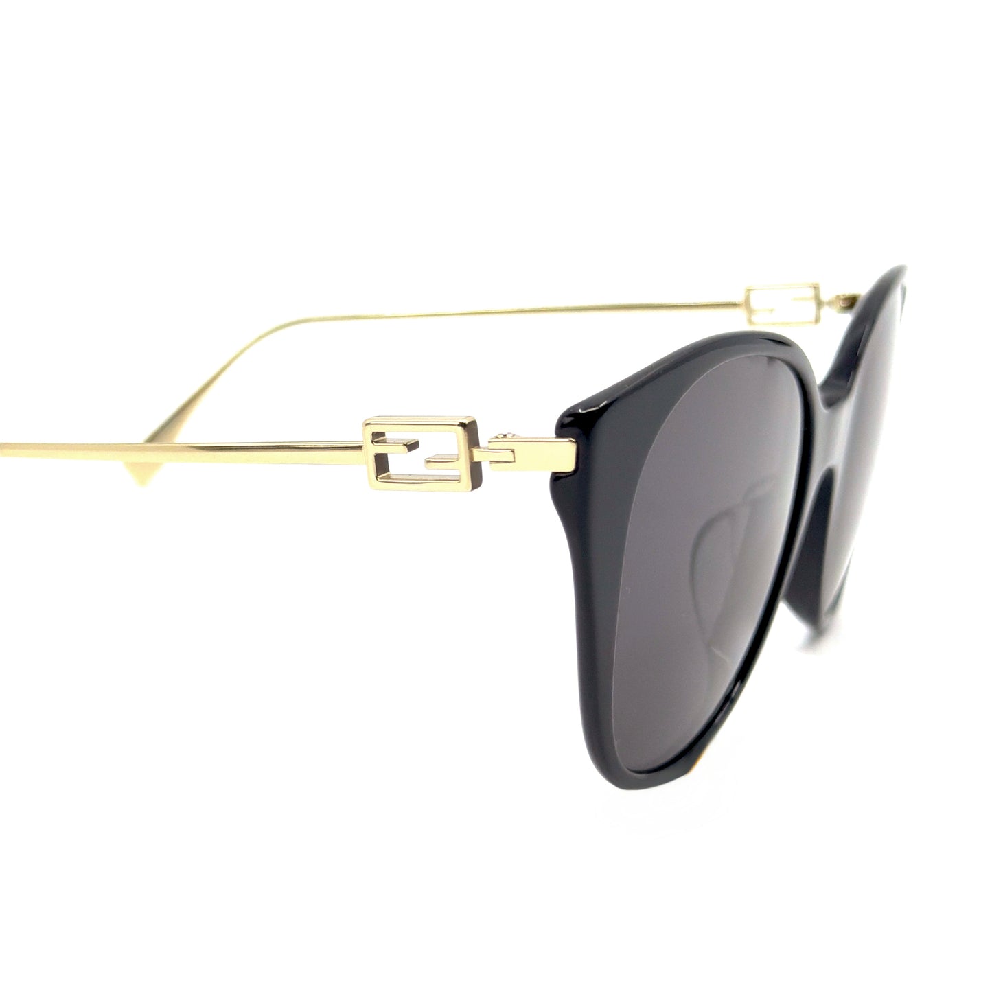 FENDI Sunglasses FE40047F 01A