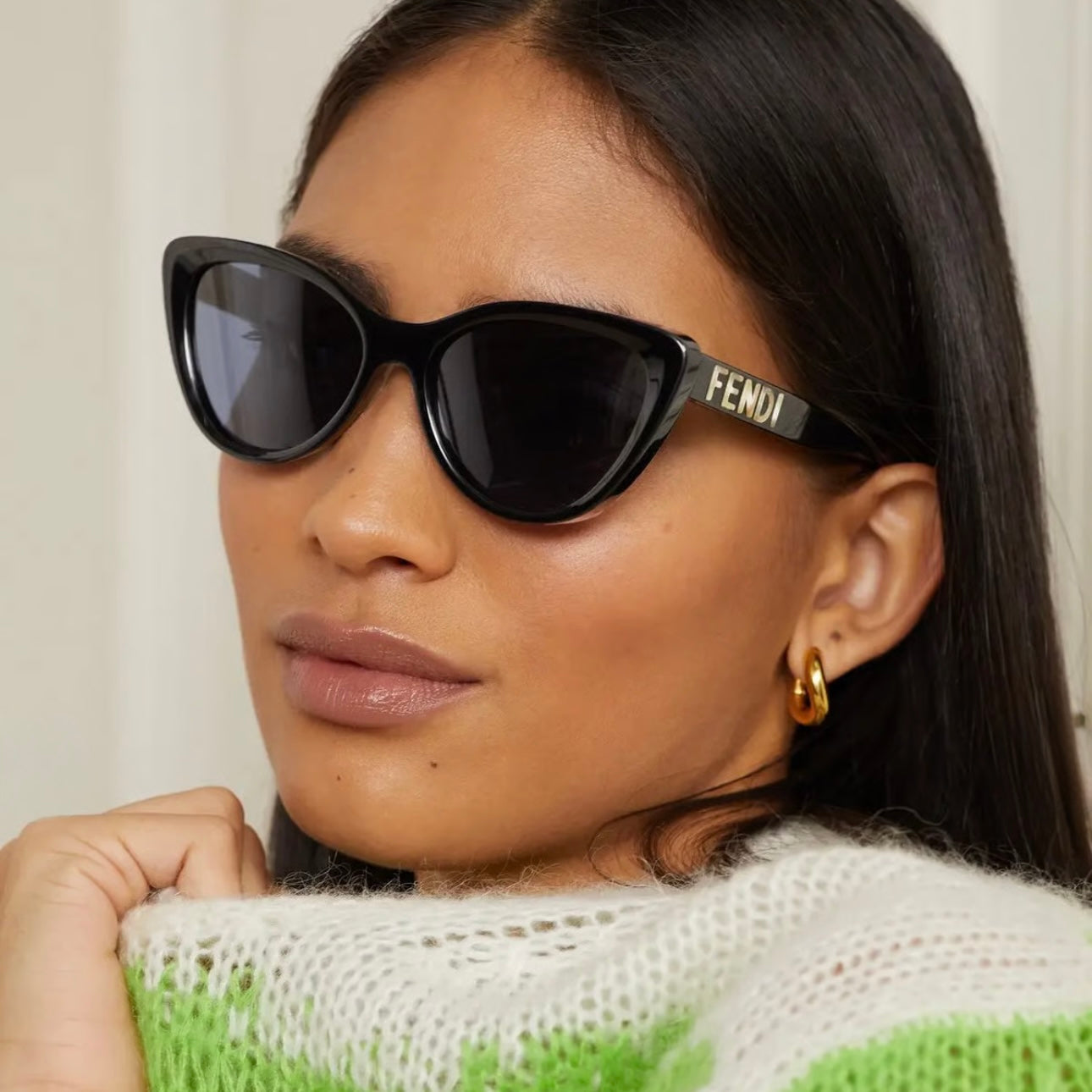 FENDI Sunglasses FE40087U 01V