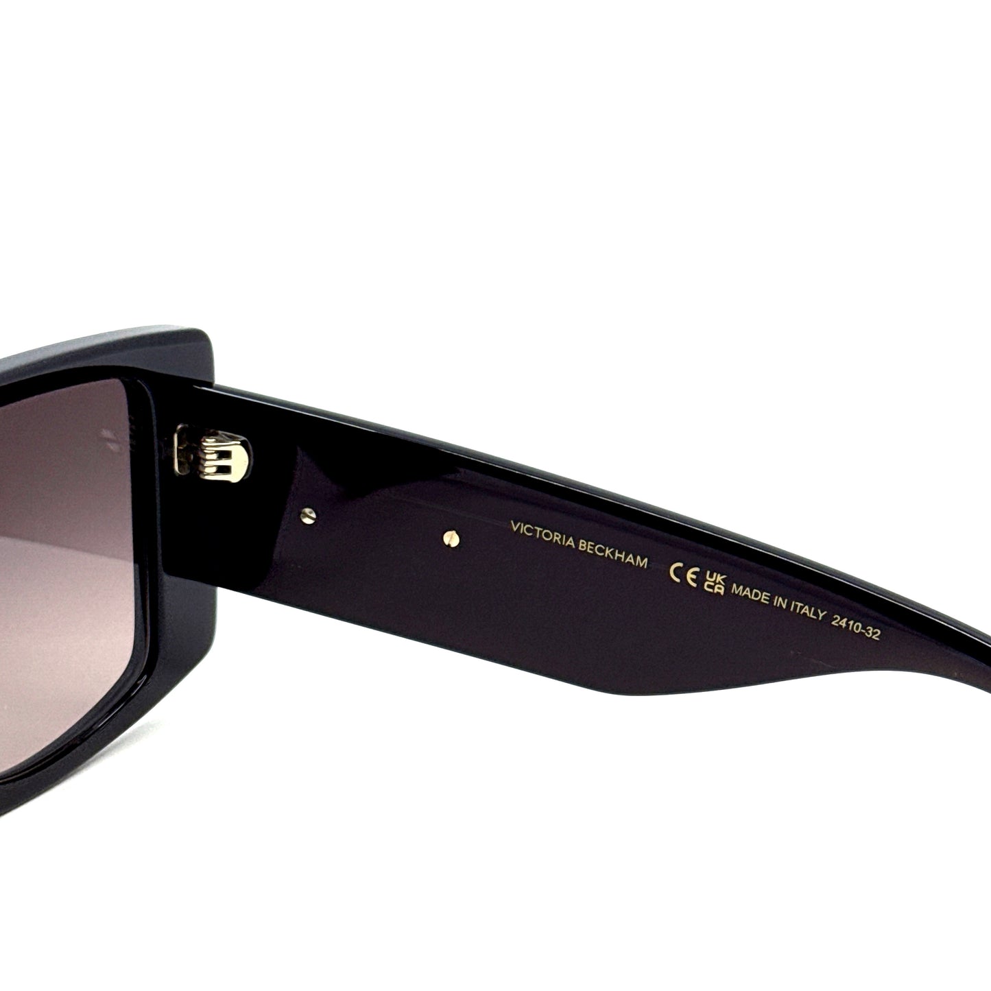 Victoria Beckham Sunglasses VB678S 605