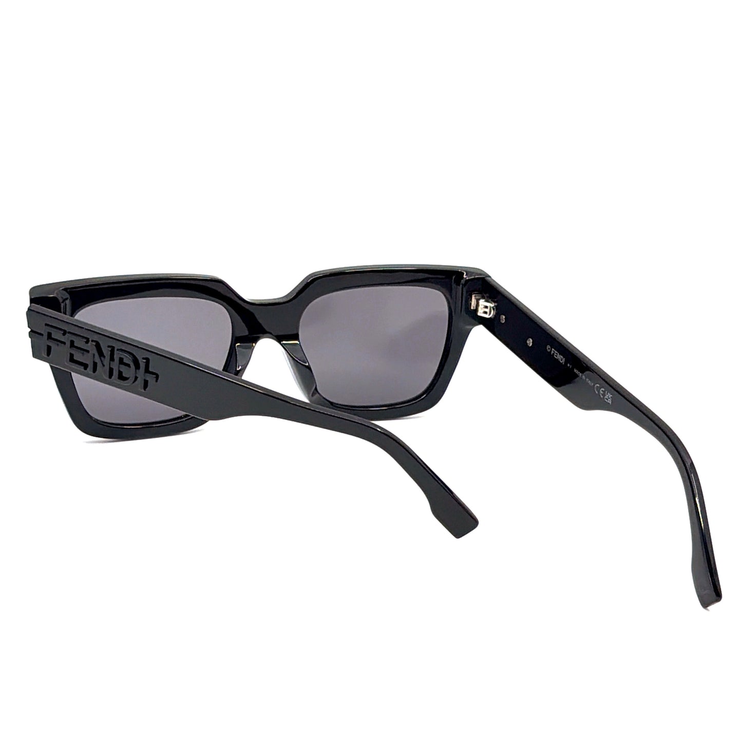 FENDI Sunglasses FE40078F 01A