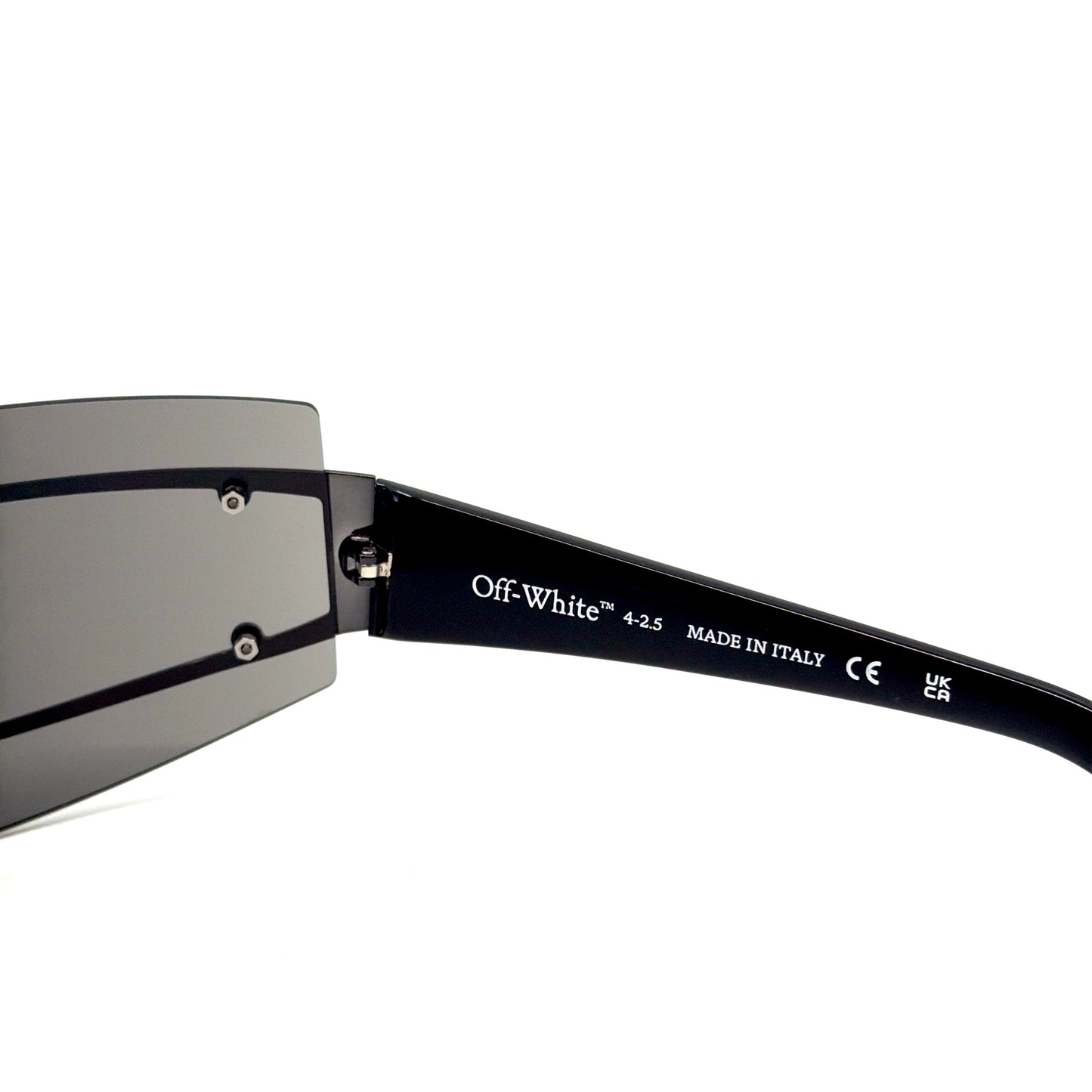 OFF-WHITE Sunglasses OERI159 1007
