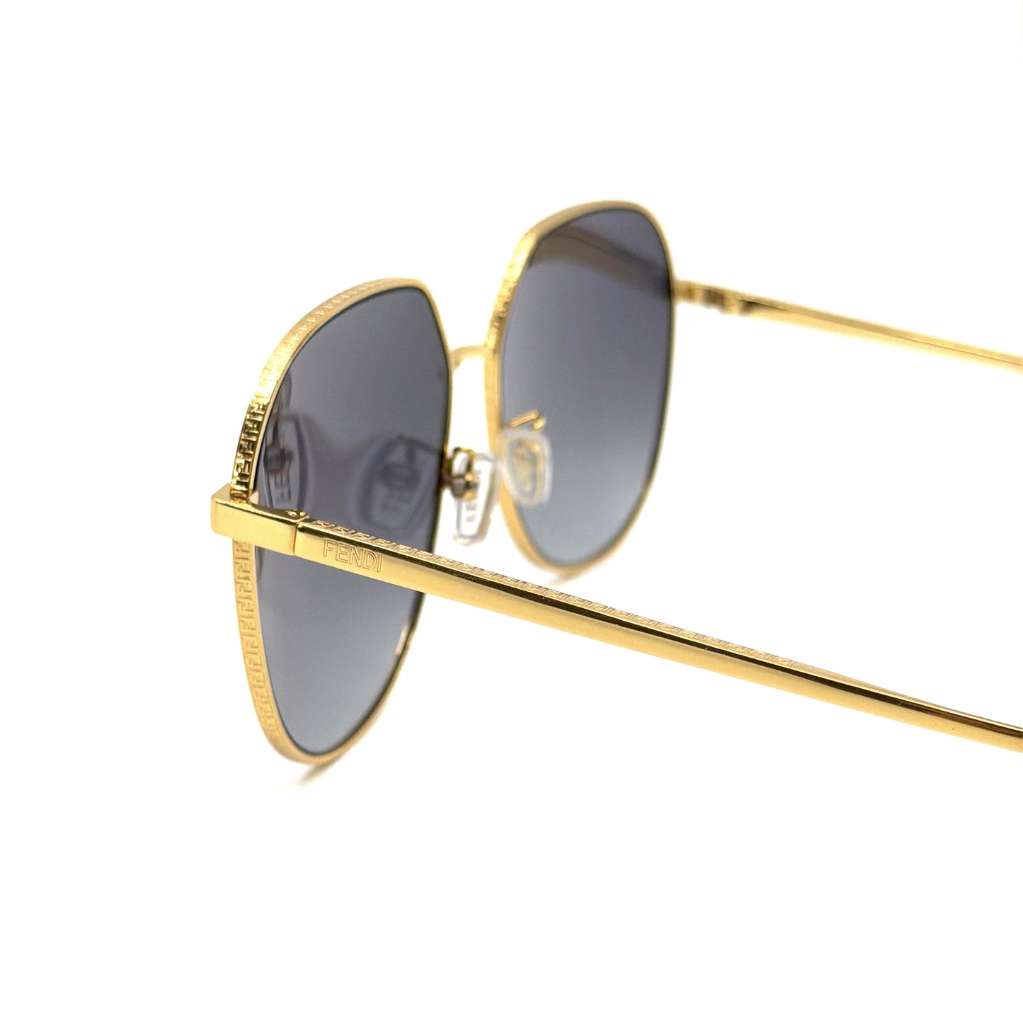 FENDI Sunglasses FE40069U 30B