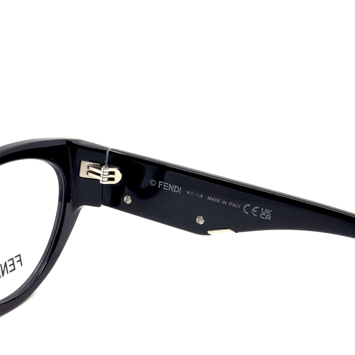 FENDI Eyeglasses FE50092I 001