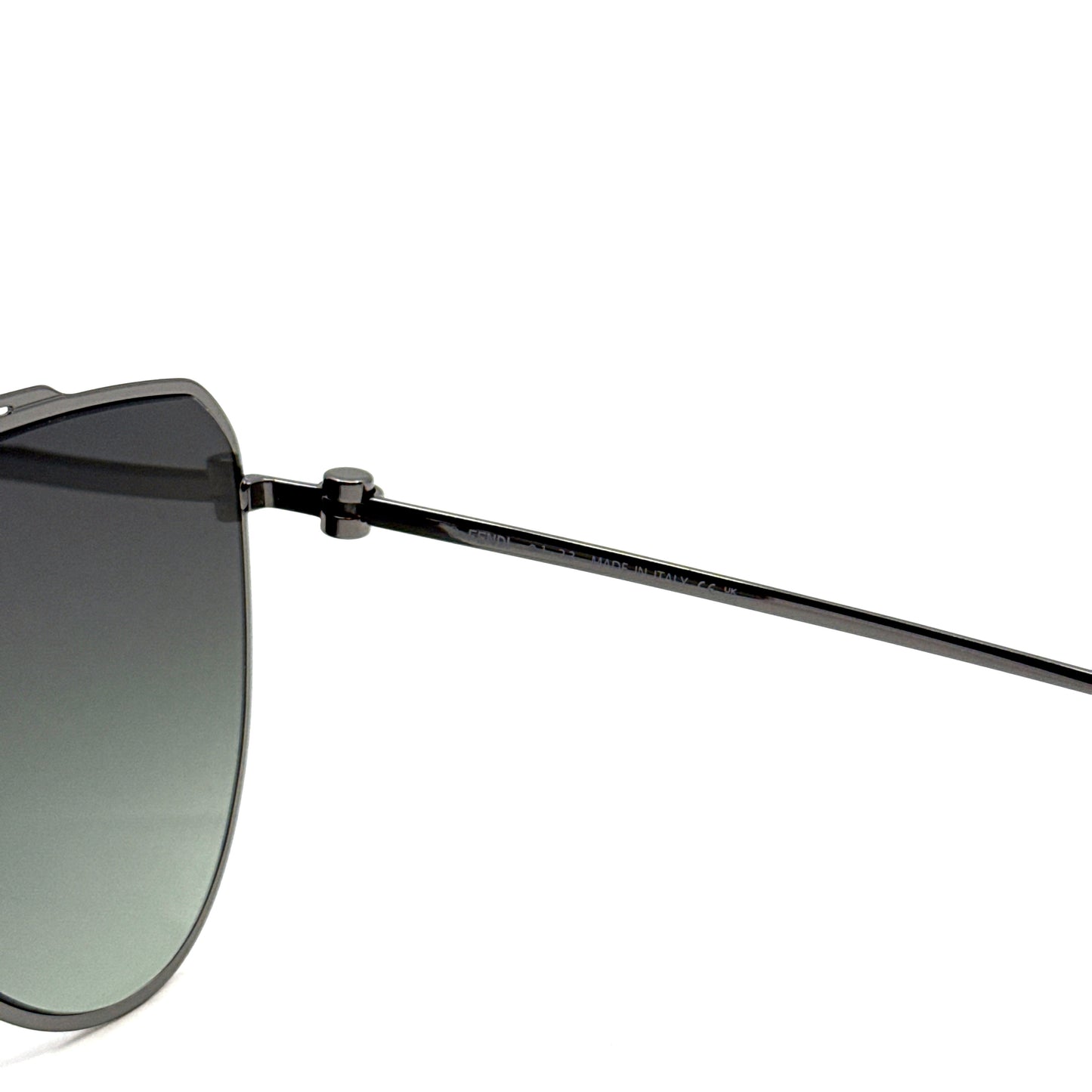 FENDI Sunglasses FE40122U 14P