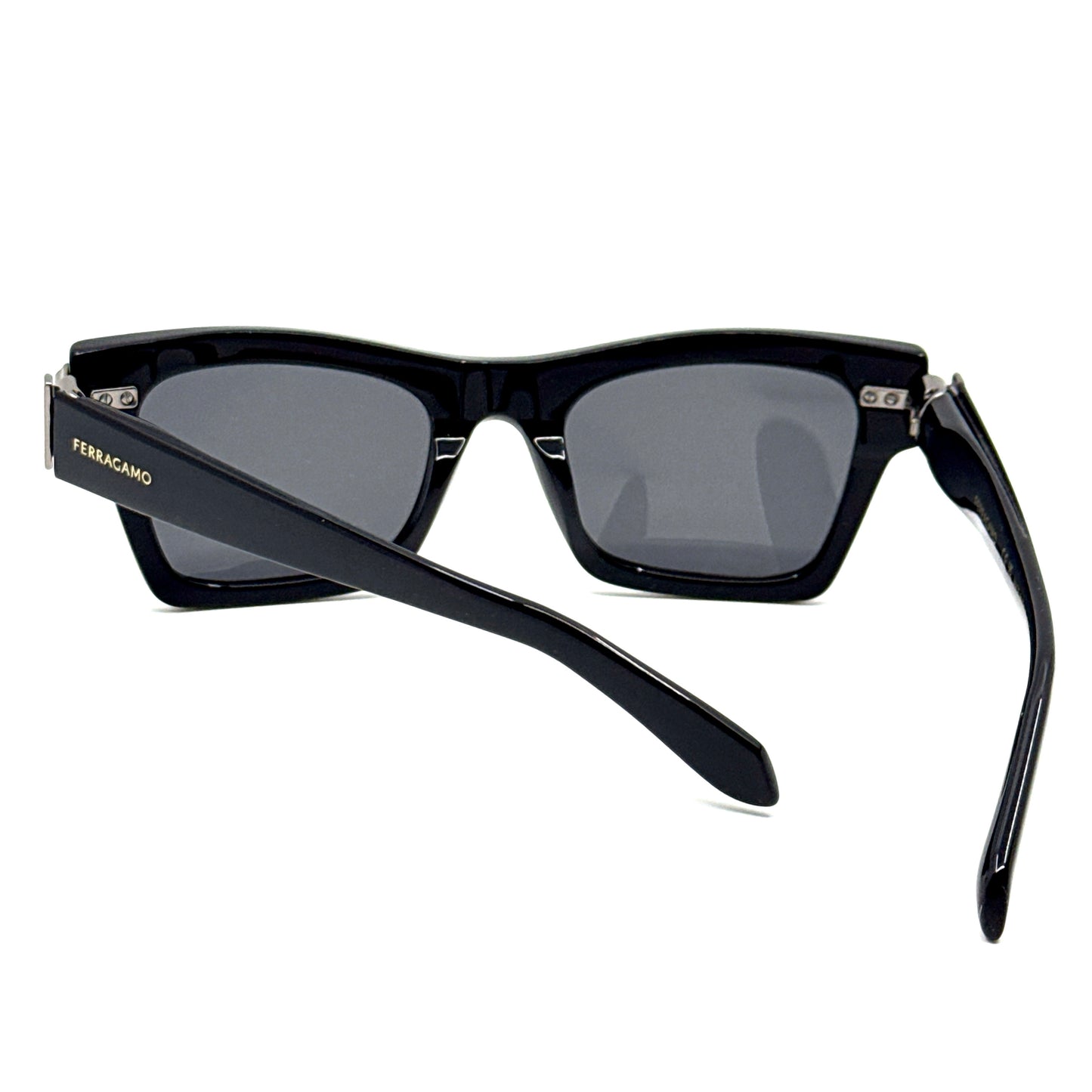 SALVATORE FERRAGAMO Sunglasses SF2013S 001