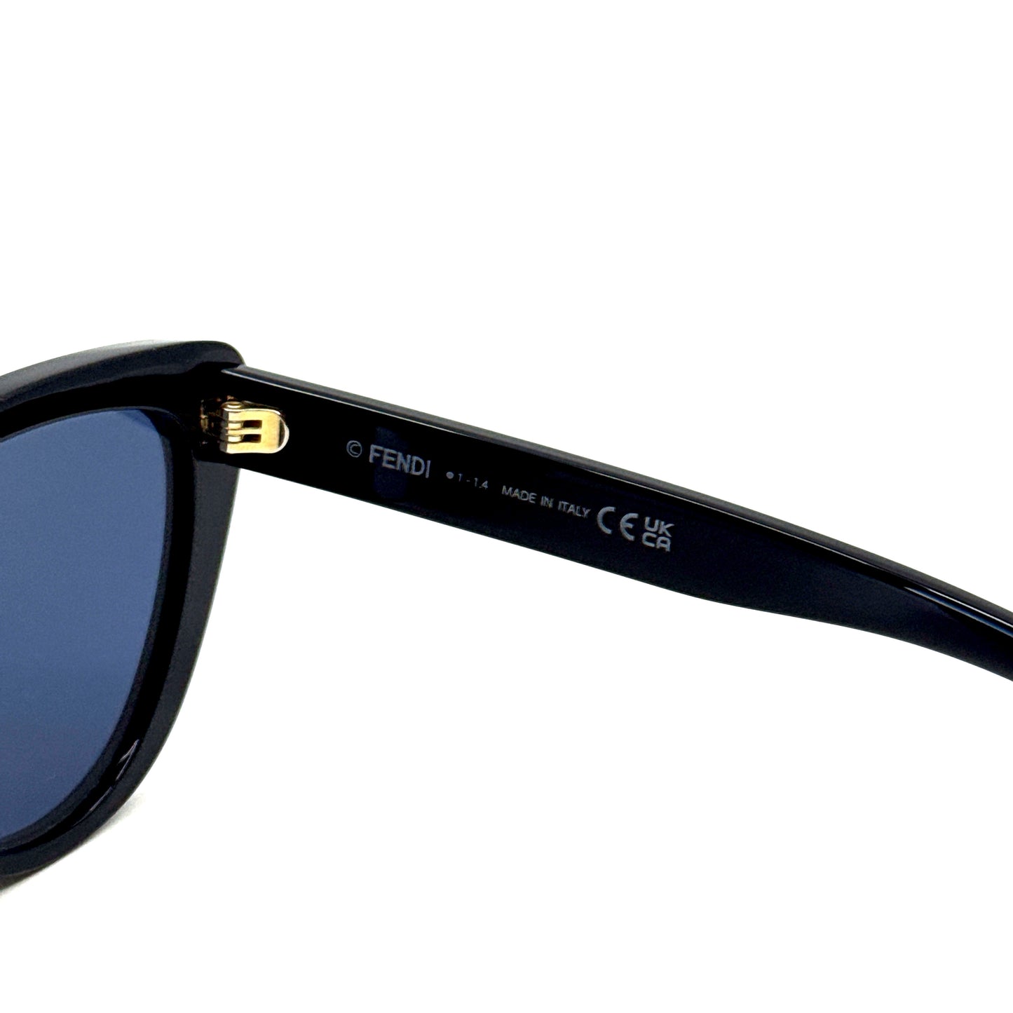 FENDI Sunglasses FE40087U 01V