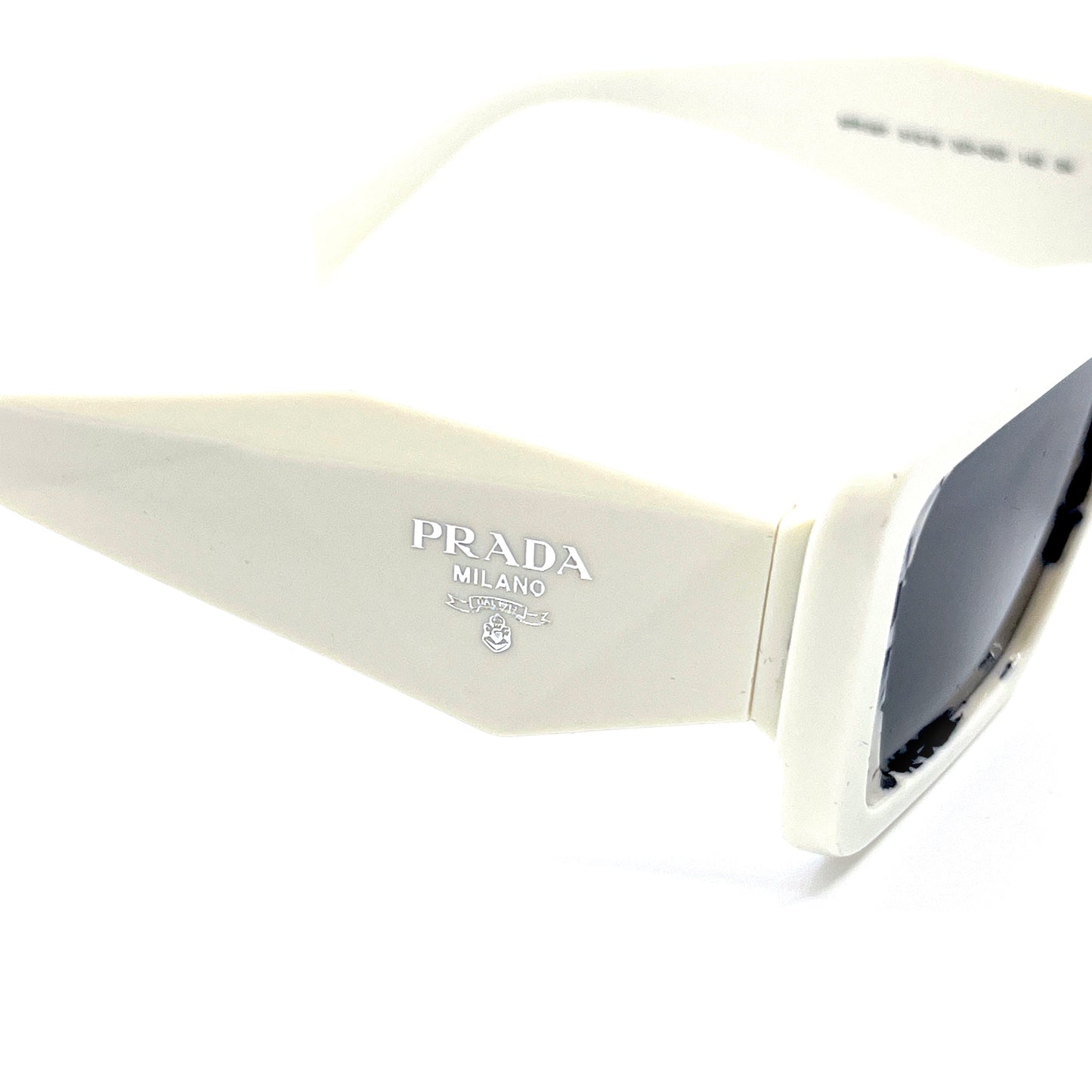 PRADA Sunglasses SPR08Y-F 02V-5S0