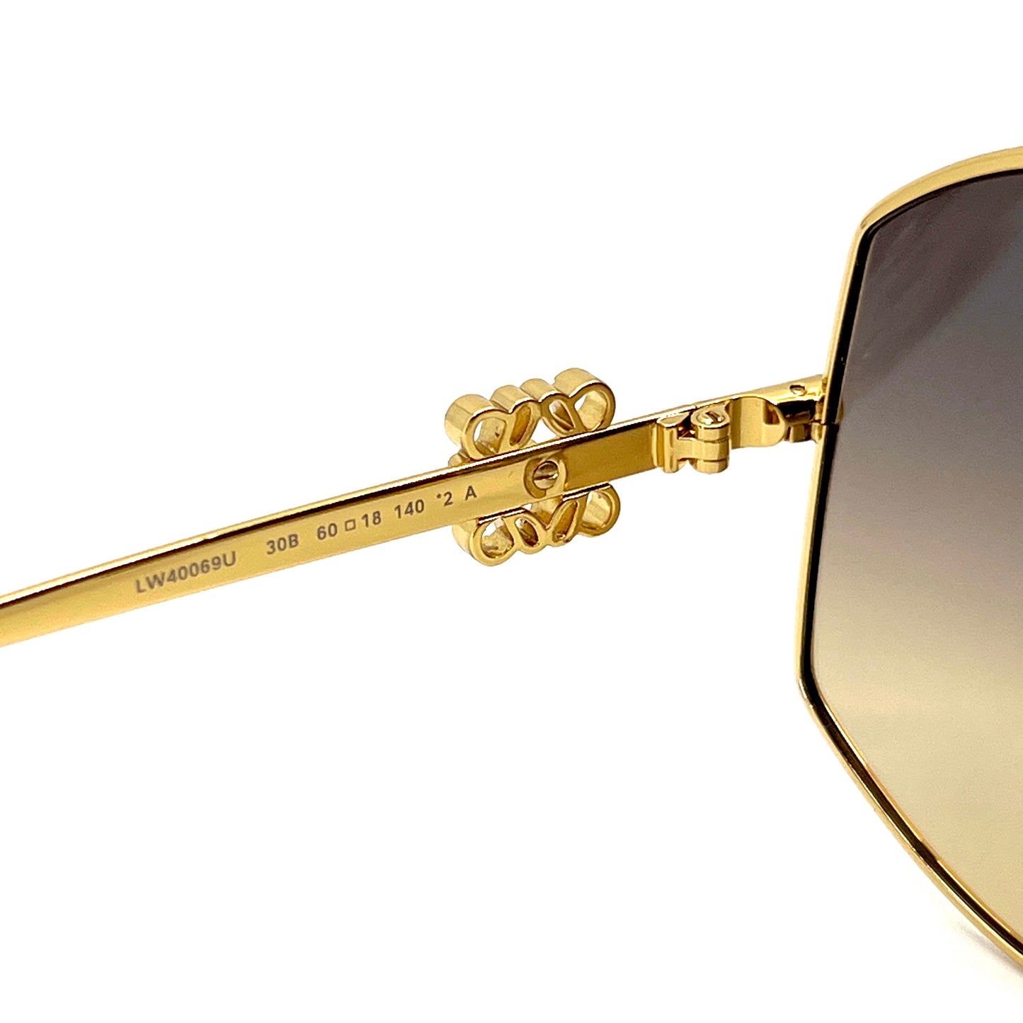 Gafas de sol LOEWE LW40069U 30B