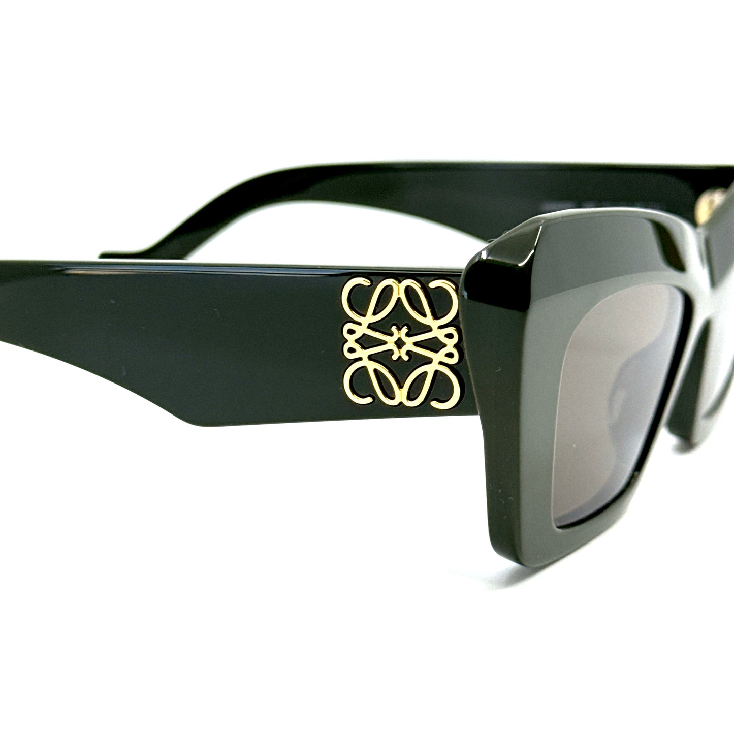 LOEWE Sunglasses LW40036I 96E