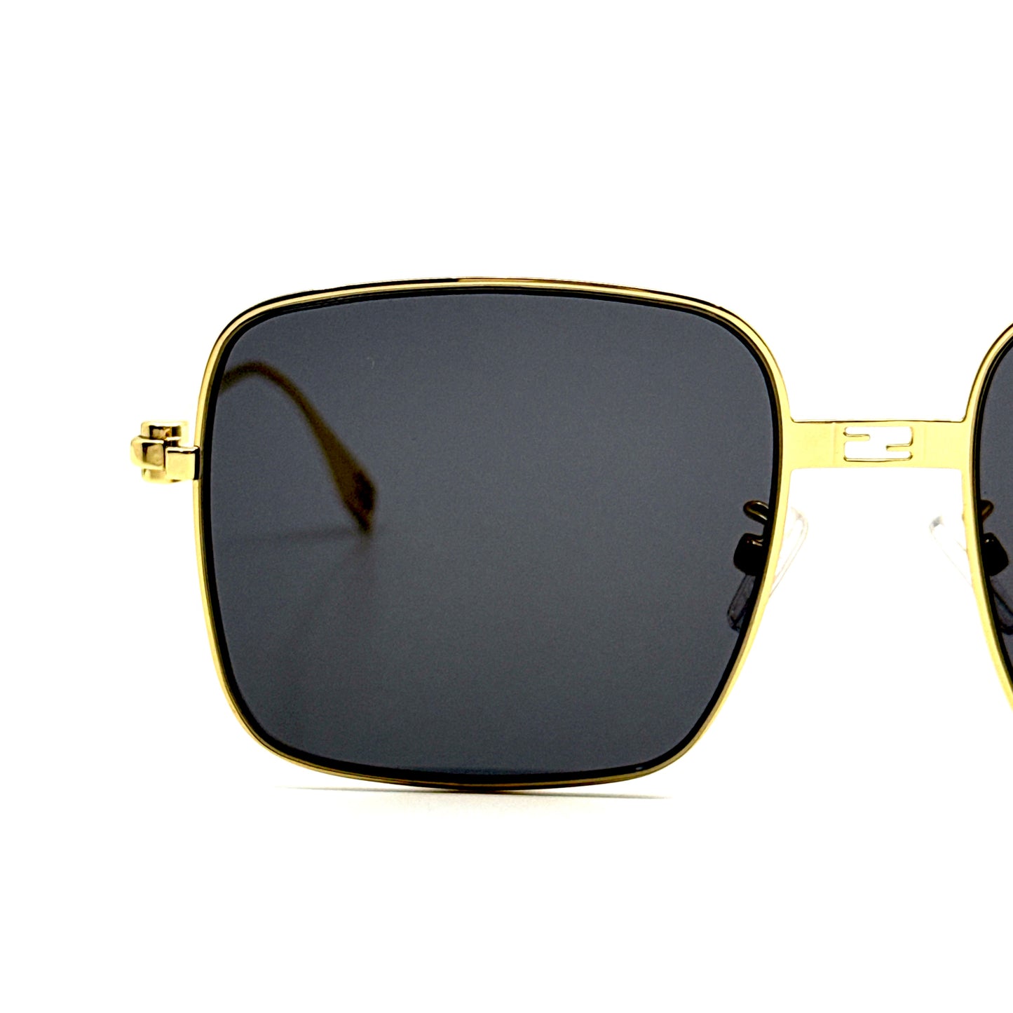 FENDI Sunglasses FE40123U 30A