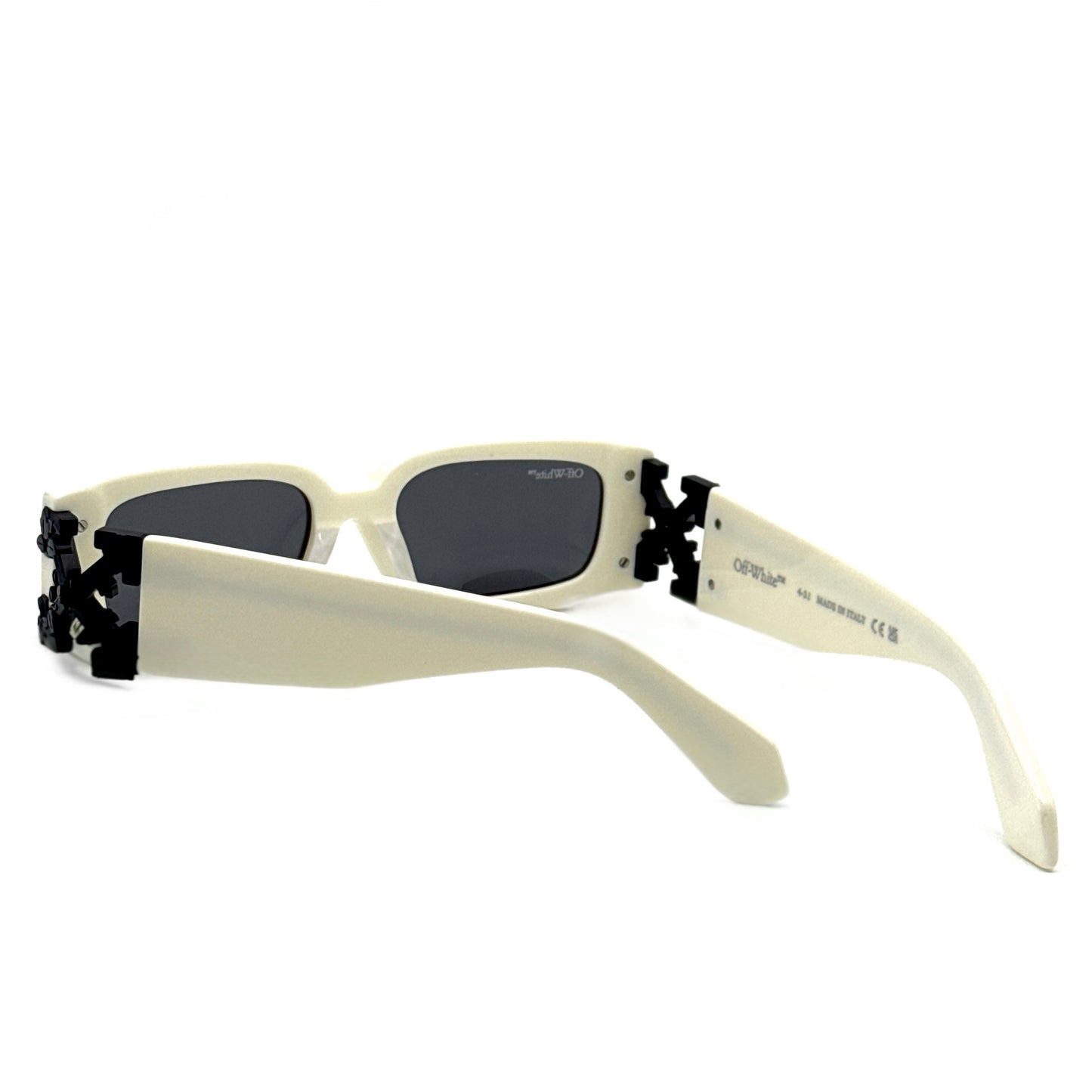 OFF-WHITE Sunglasses Roma OERI098 0107