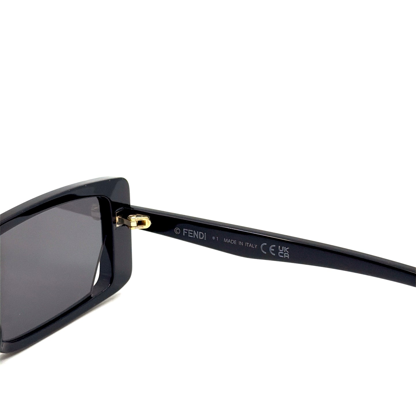 FENDI Sunglasses FE40164I 01A