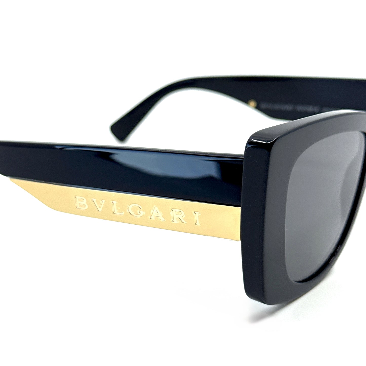 BVLGARI Sunglasses Roma BV40038I 01A