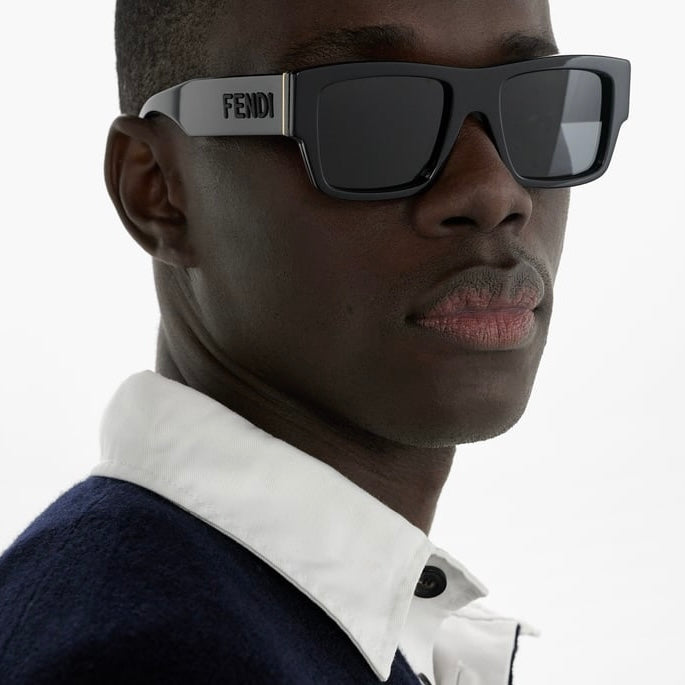 FENDI Sunglasses FE40119F 01V
