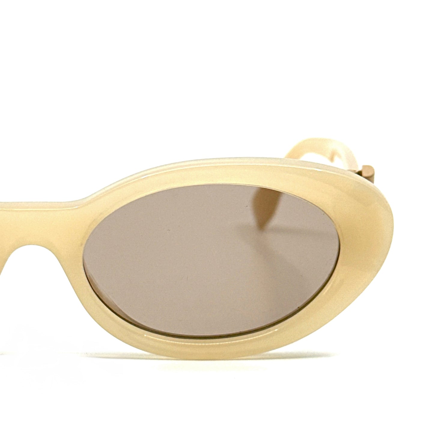FENDI Sunglasses FE40140U 57E