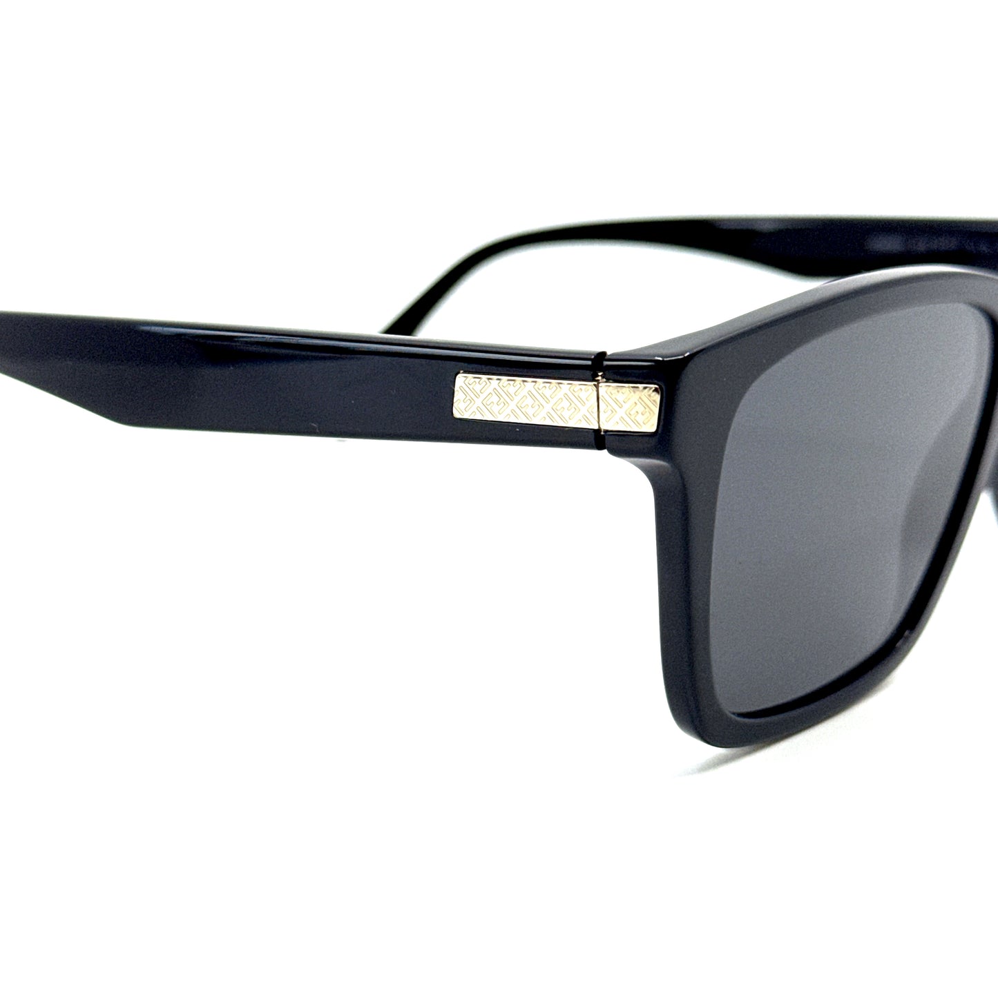 FENDI Sunglasses FE40093I 01A