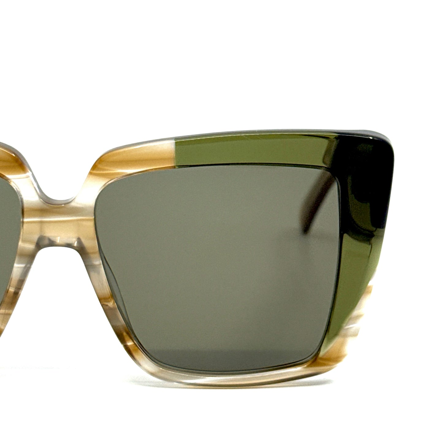 SALVATORE FERRAGAMO Sunglasses SF1060SN 263