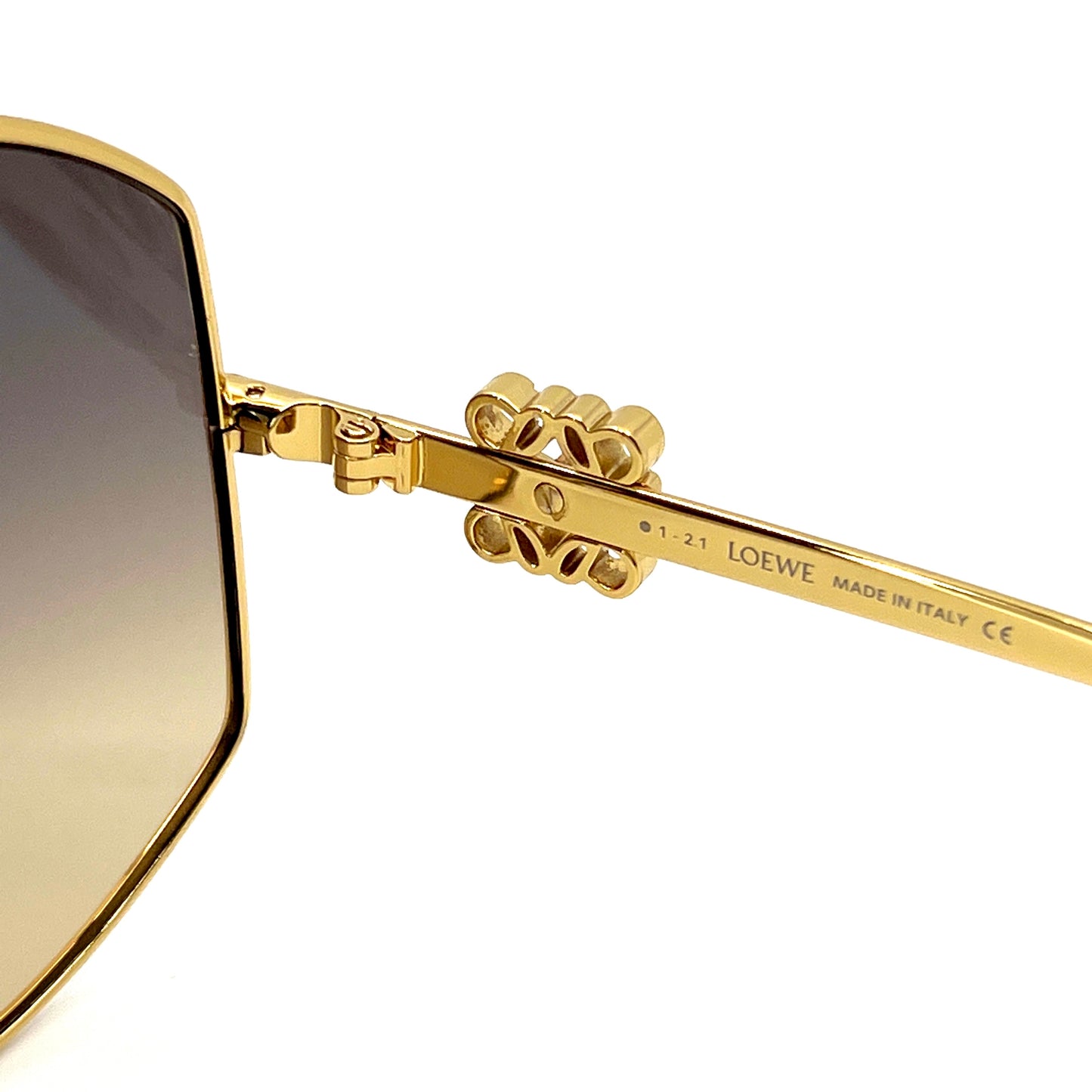 Gafas de sol LOEWE LW40069U 30B