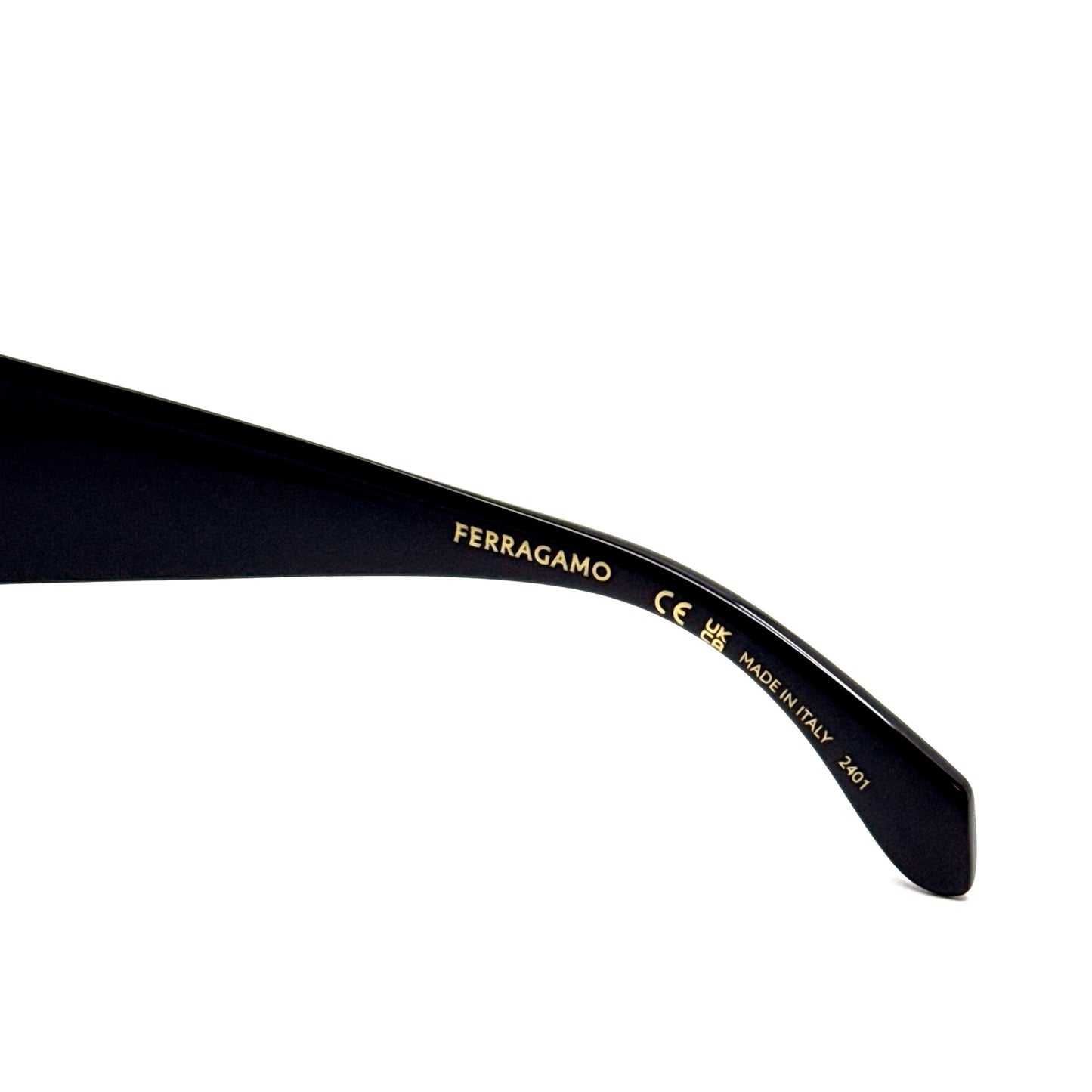 SALVATORE FERRAGAMO Sunglasses SF2008S 001