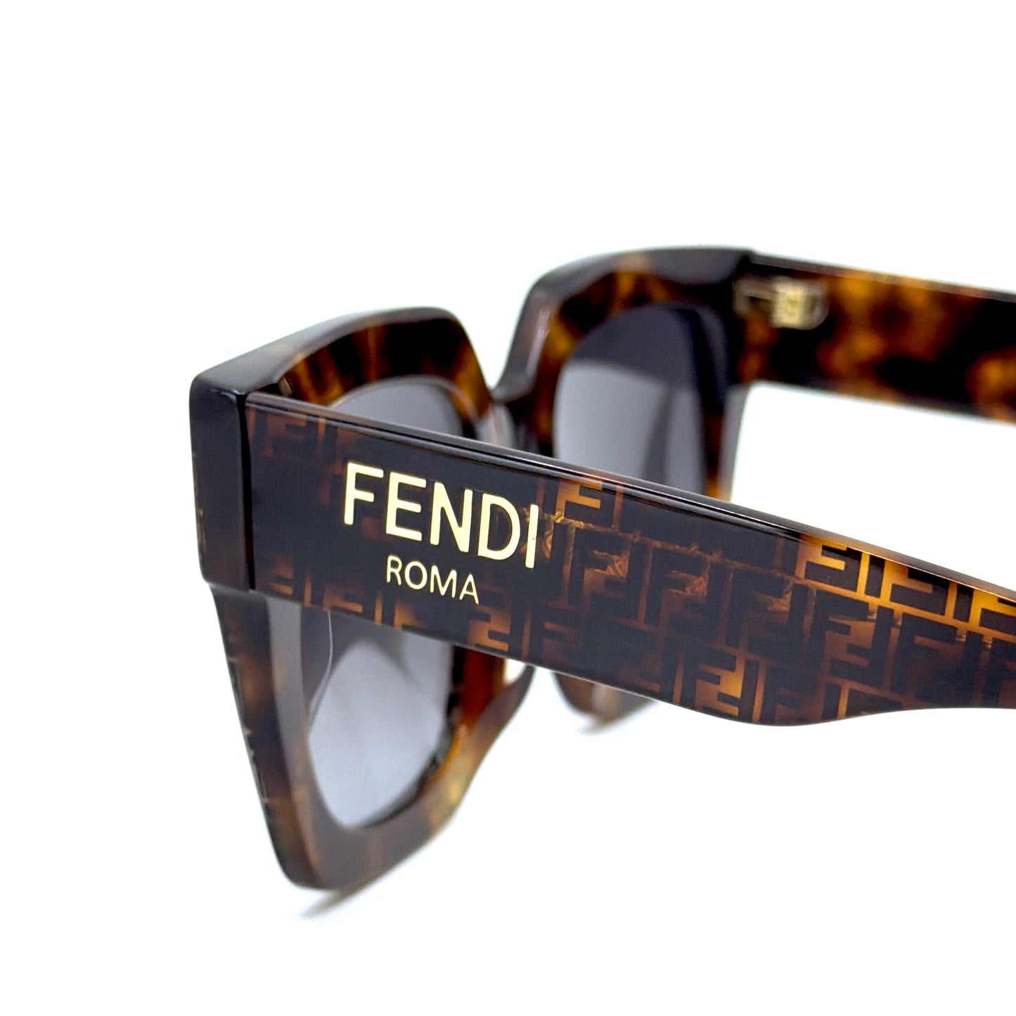 FENDI Sunglasses FE40101F 55B