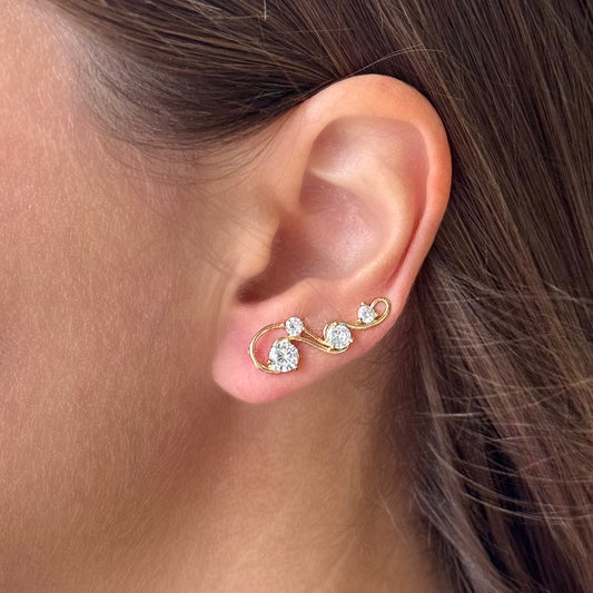 Pendientes escaladores Melody con diamantes CZ - Oro de 14 quilates