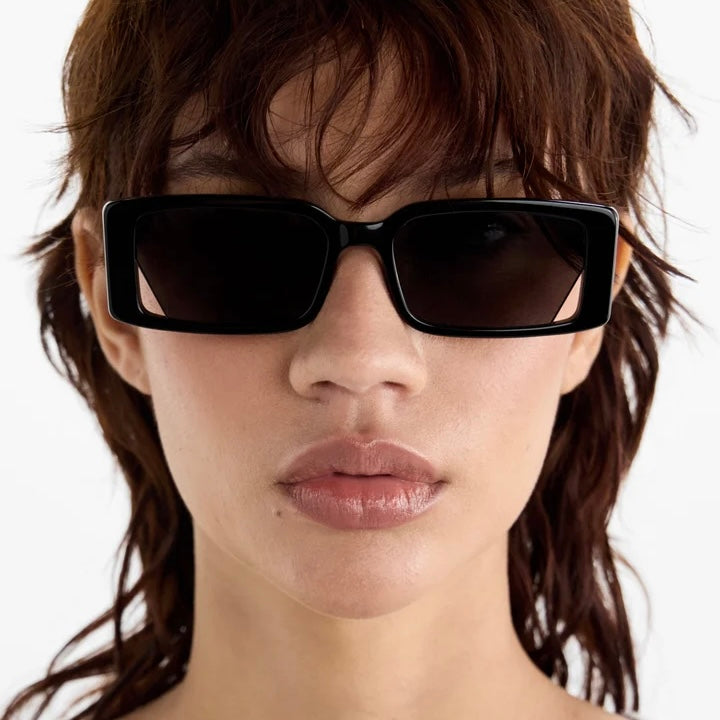 FENDI Sunglasses FE40164I 01A
