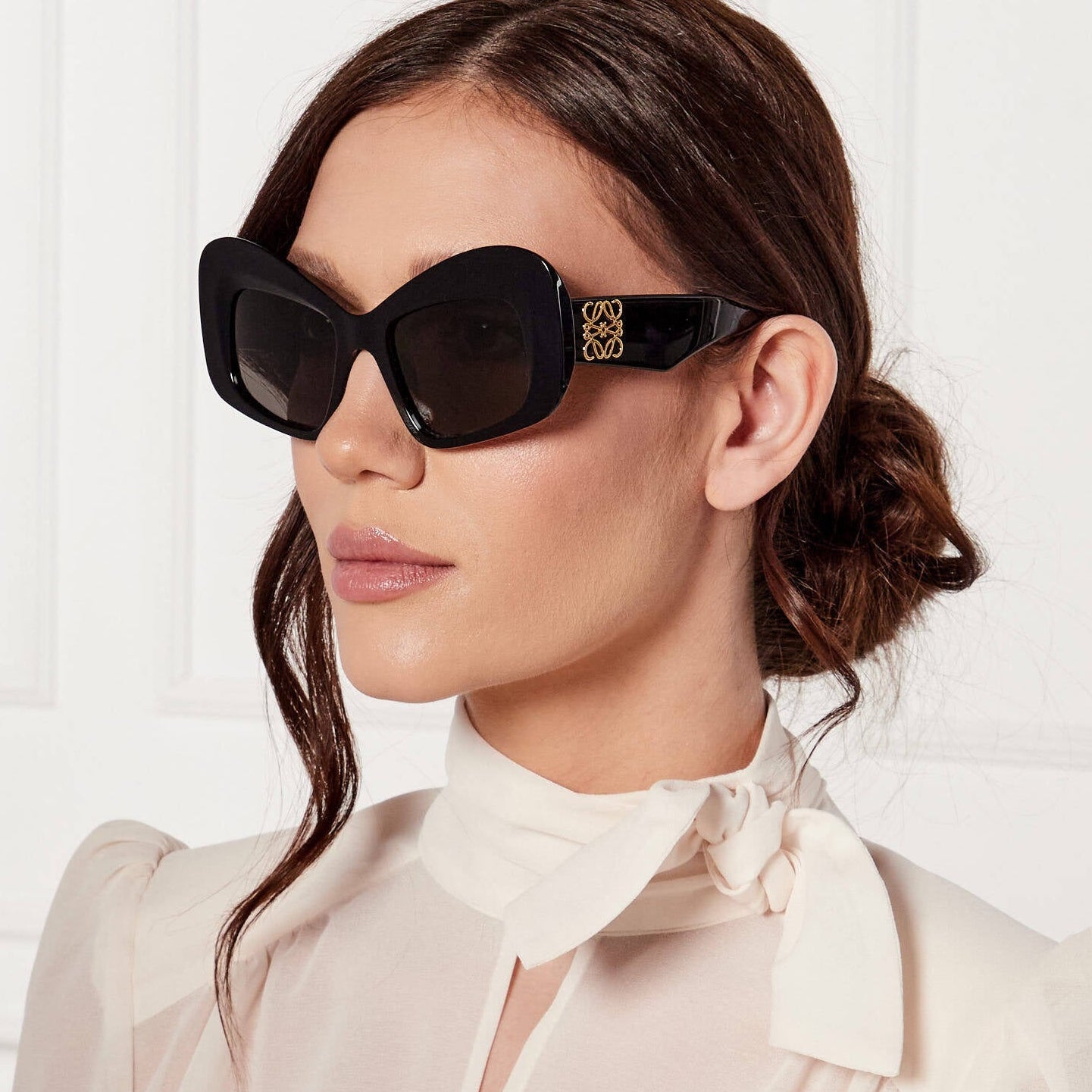 LOEWE Sunglasses LW40128I 01A