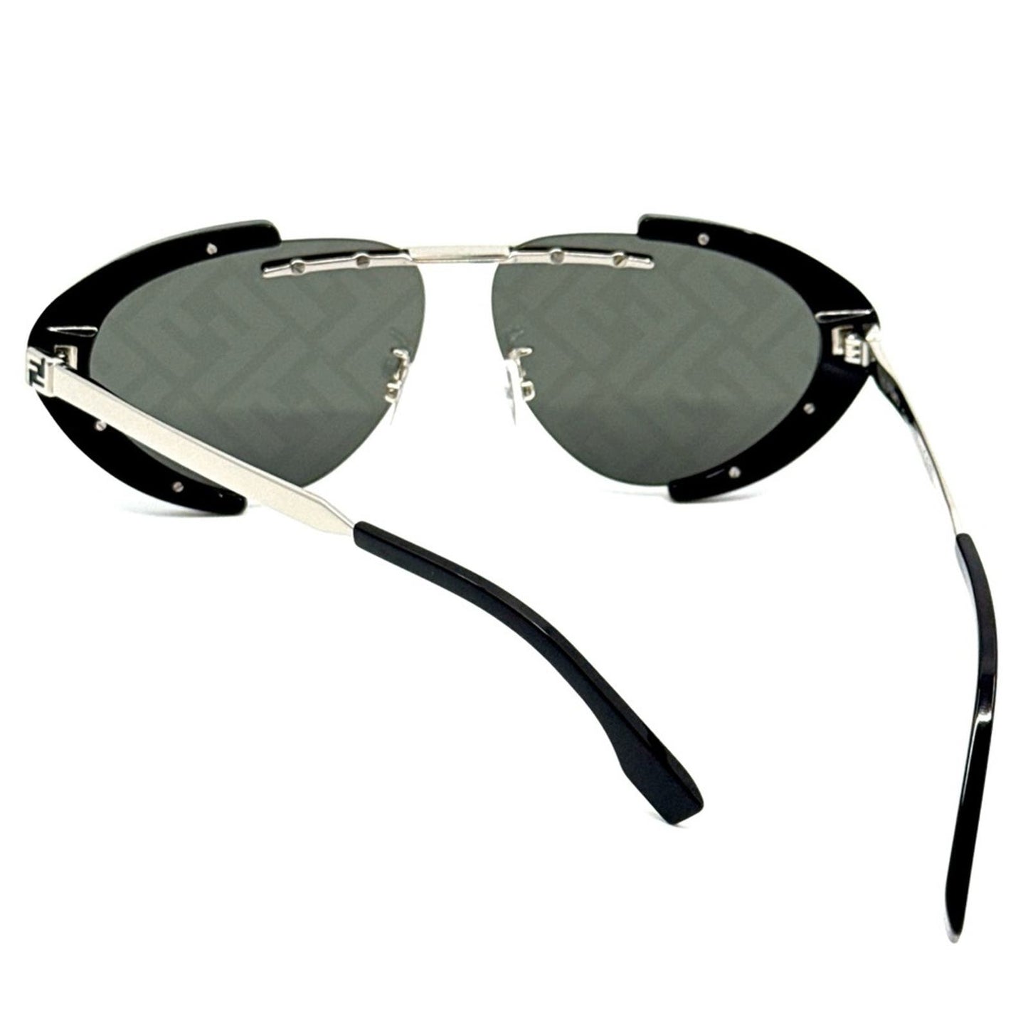 FENDI Sunglasses FE40042U 01C