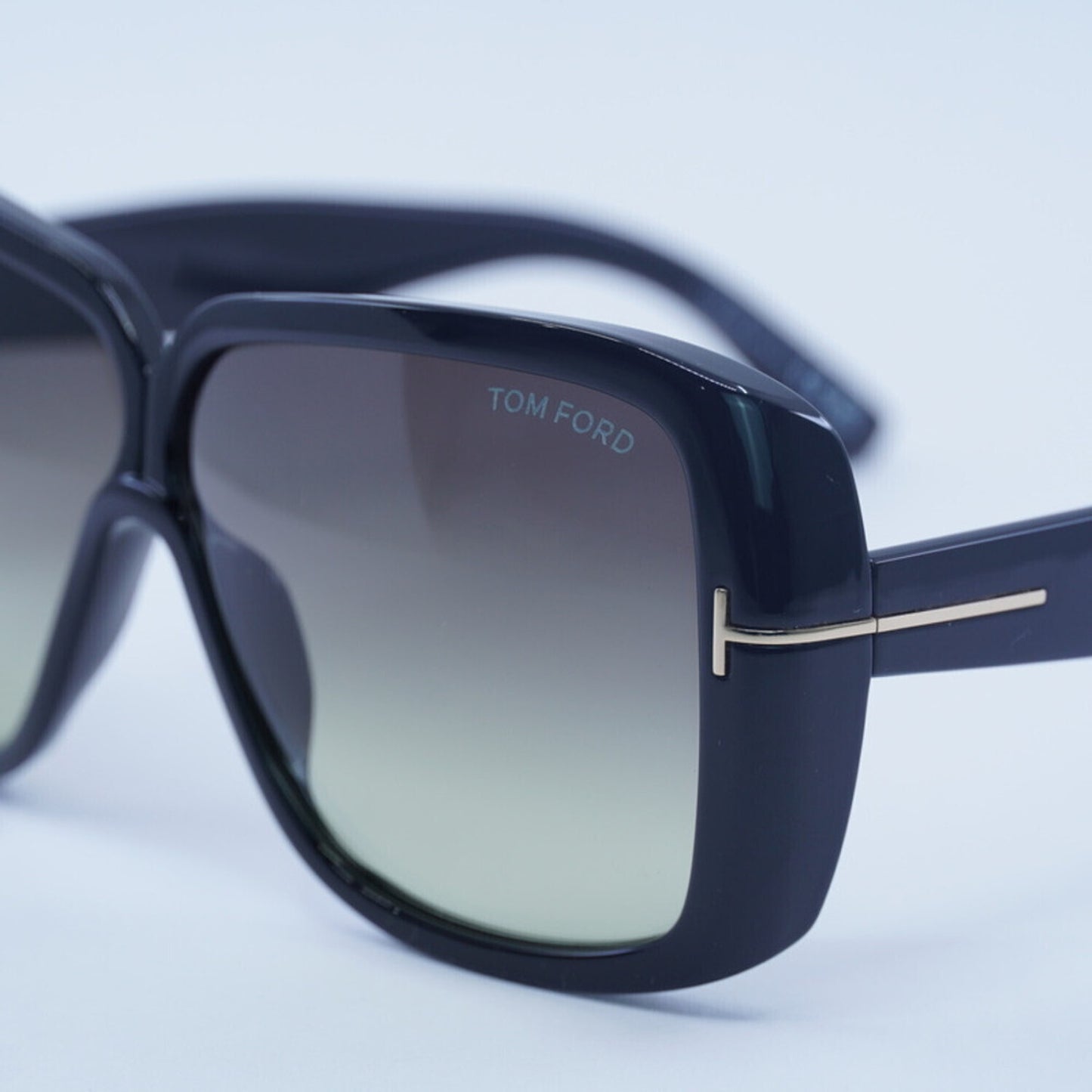 NEW Tom Ford FT1037 01B Shiny Black Sunglasses Authentic