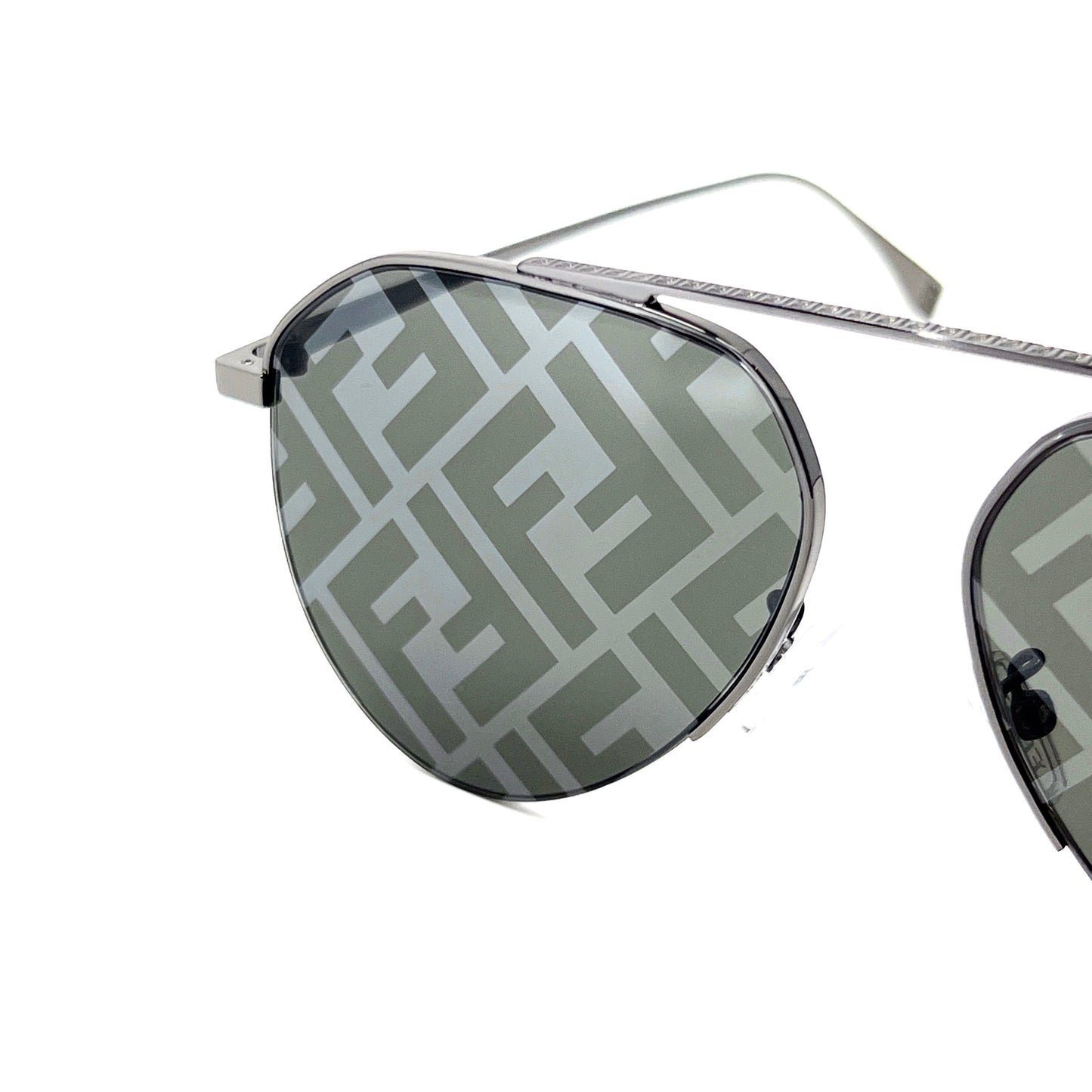 FENDI Sunglasses FE40069U 12C