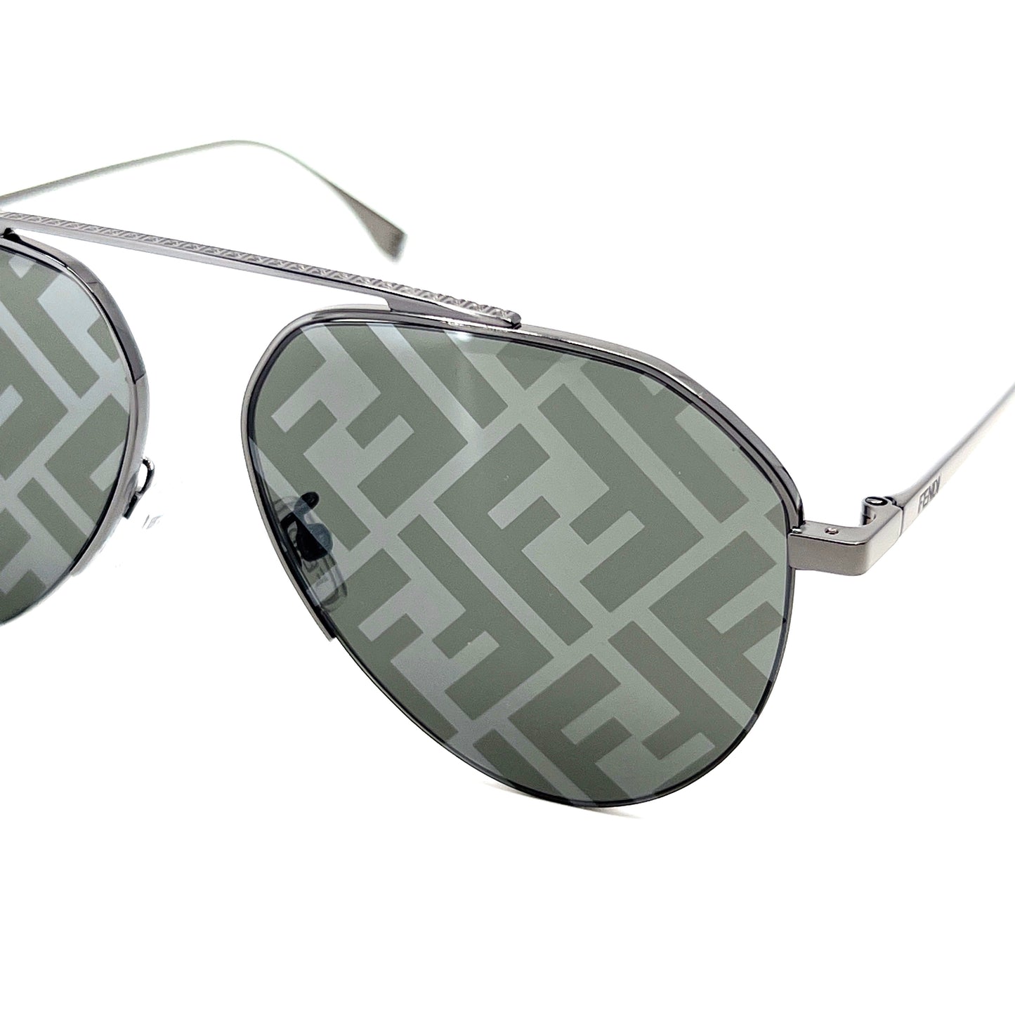 Gafas de sol FENDI FE40069U 12C