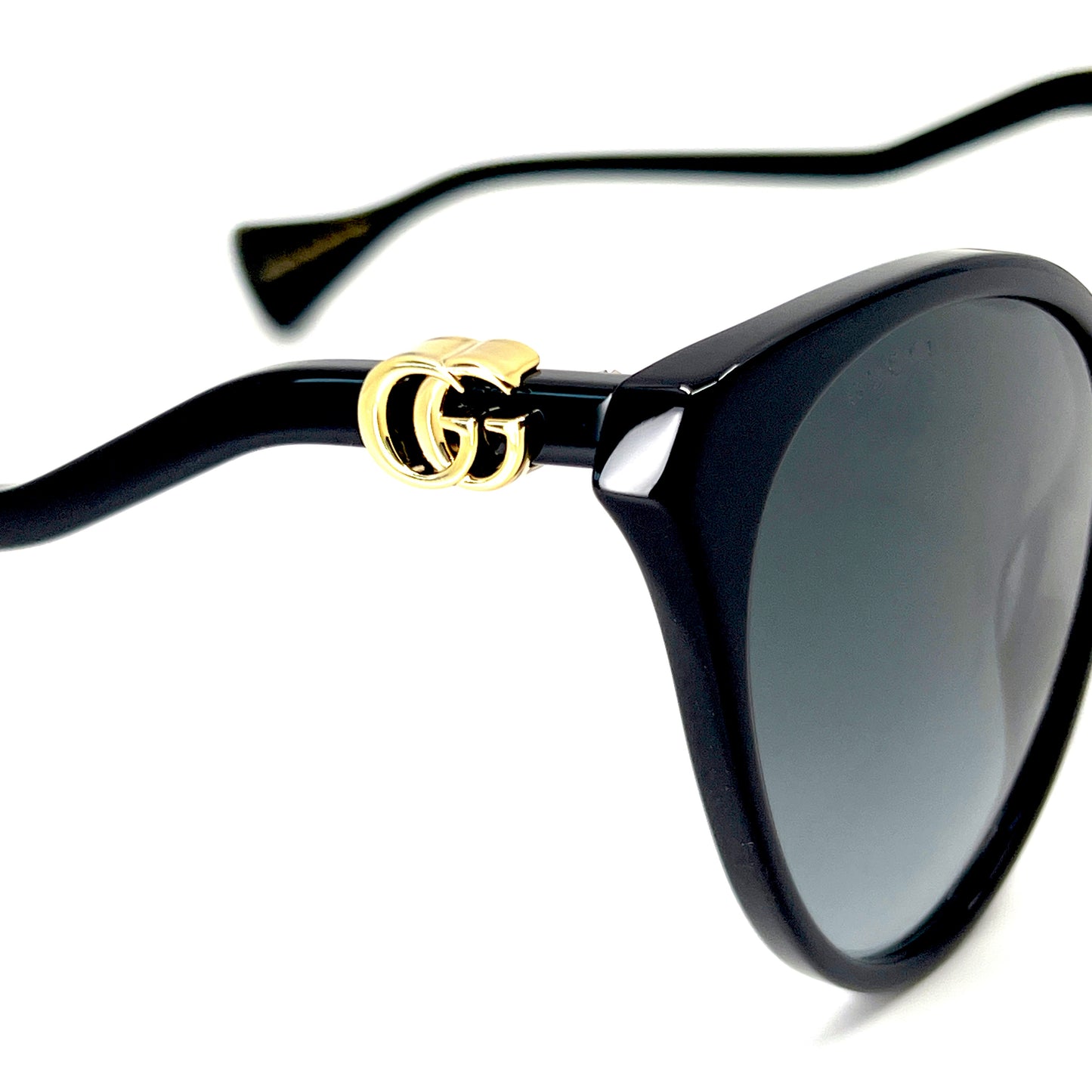 Gafas de sol GUCCI GG1011S 001