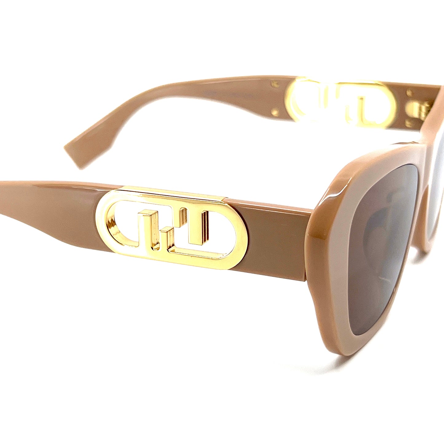 FENDI Sunglasses FE40064F 57E