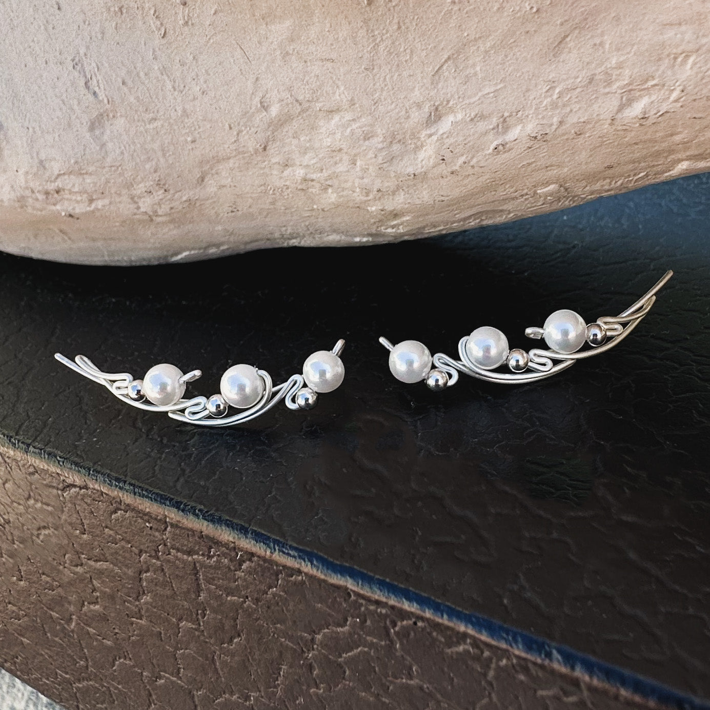 Wing  ear climbers with pearls  - Sterling Silver 925