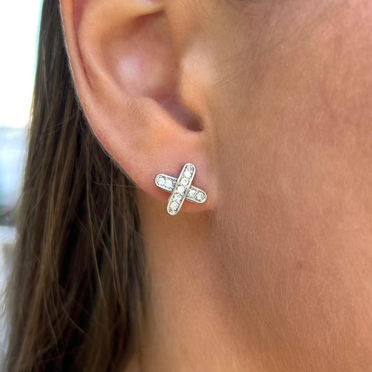 Pendientes ChrissCross con diamantes CZ - Plata de ley 925 