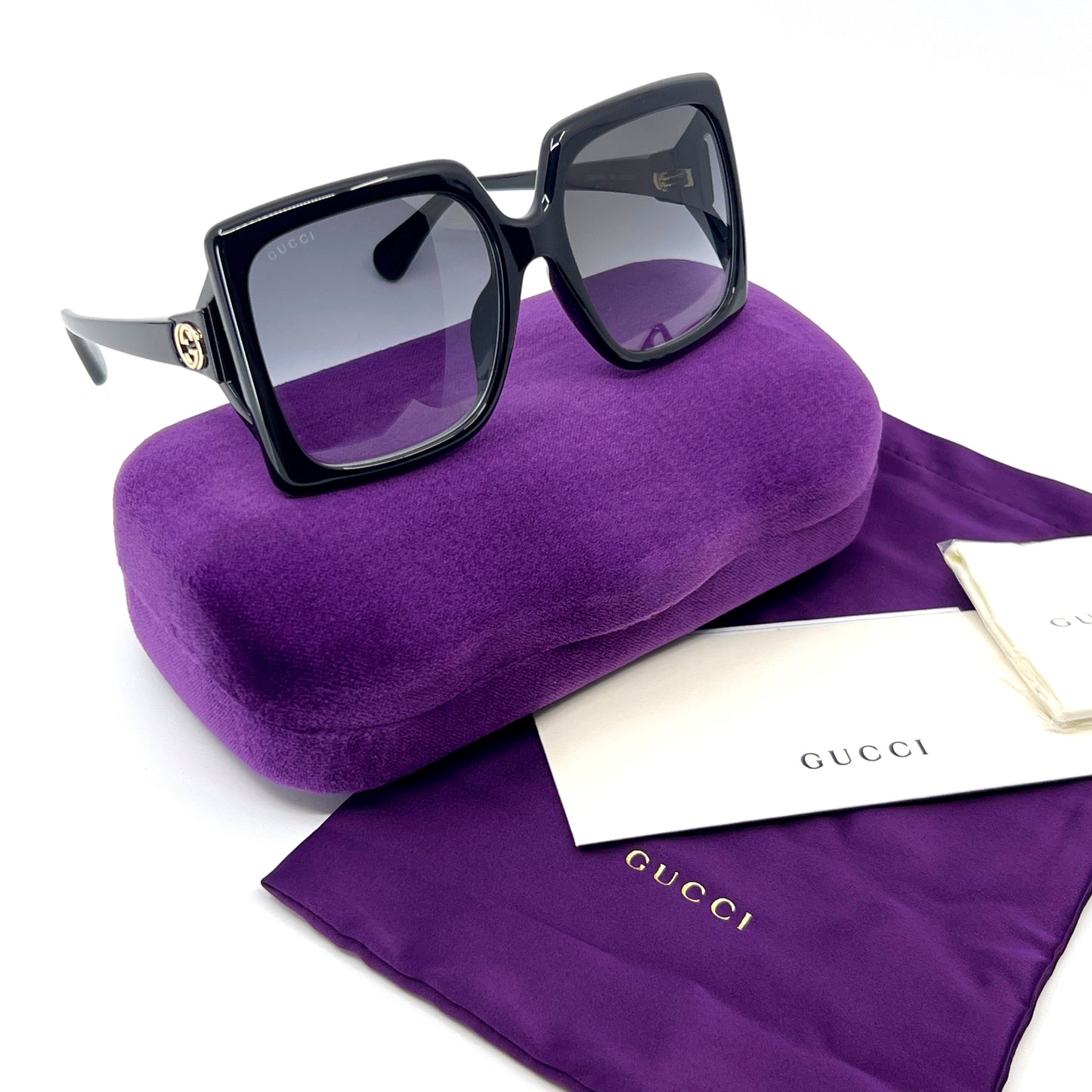 GUCCI Sunglasses GG0876SA 001