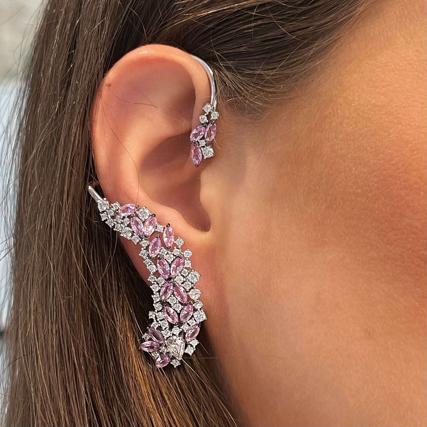 #baguette #fashion #fashionblogger #fashionable #fashionstyle #style #summervibes #summer #summertime #jewelry #jewelrydesigner #jewellery #jewelryaddict #jewels #jewelrydesign #jewelrylover #woman #hot #hotmodel #hotonbeauty #vibes #vibe #reelsinstagram #reels #reelitfeelit #silver #earrings #earcuff #earjacket #girl #girls #girlslikeus #gift #giftideas #powerpuffgirls #cool #coolforthesummer #fabulous #redcarpet #loveher #her #trending #trendingreels #trend #trendingnow #earrings #jewelry #jewellery #fash