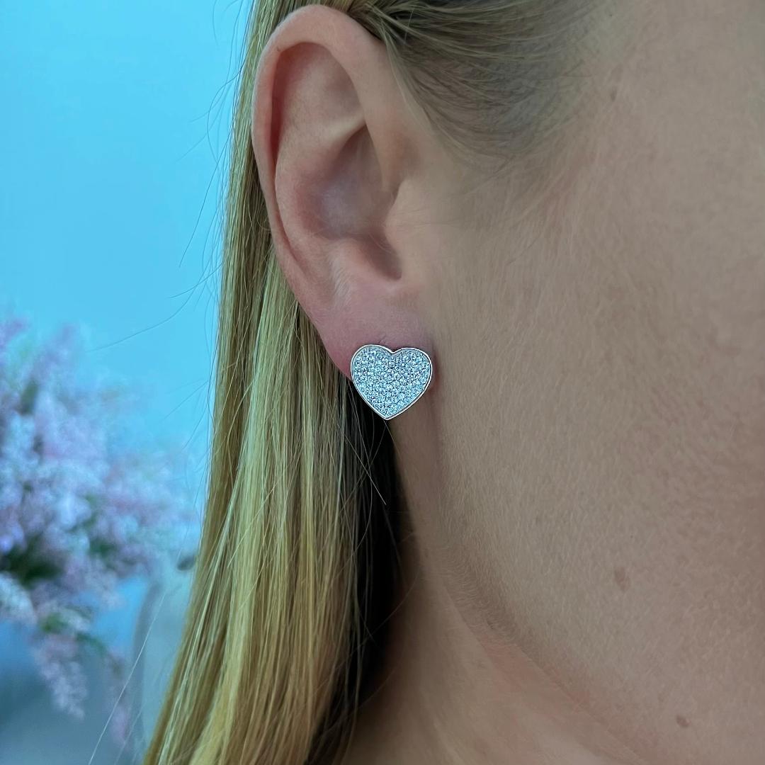 Preciosos pendientes de corazón con diamantes CZ - Plata de ley 925 