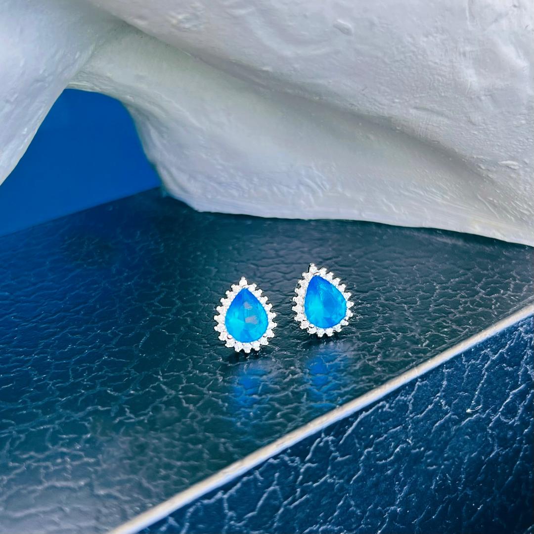 Pendientes de novia de pera con circonitas y topacio azul - Plata de ley 925